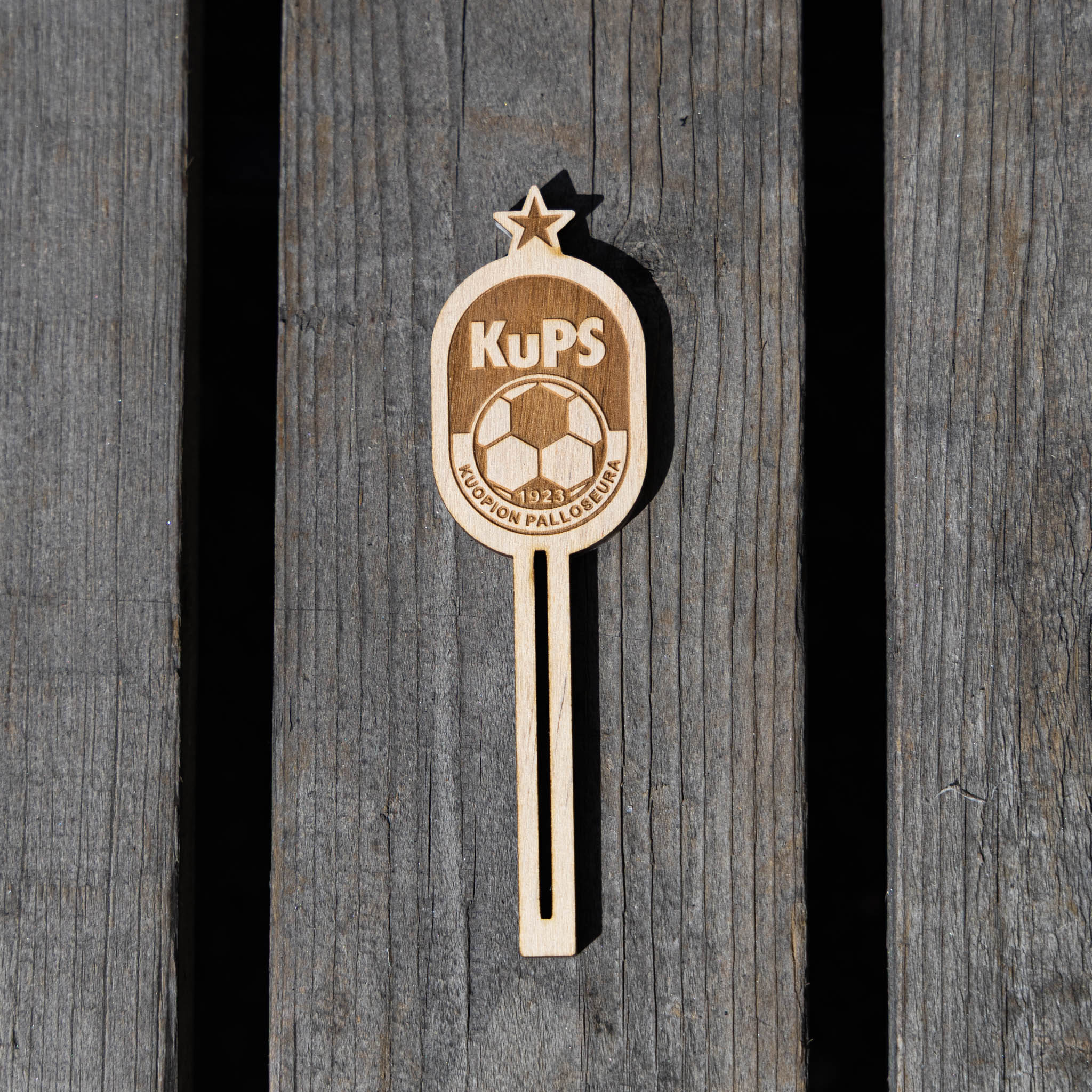 7X7A0034 Puinen KuPS tuubipuristin - Image 1