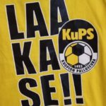 LAAKASE keltainen t-paita